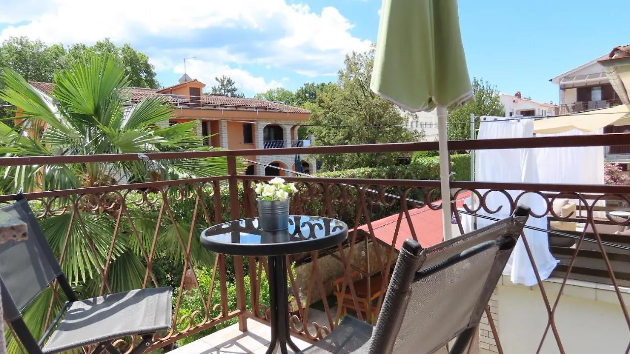 Apartments Kamelija Malinska