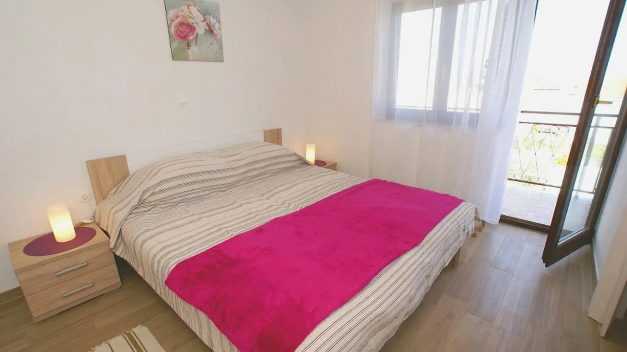 Apartments Kamelija Malinska