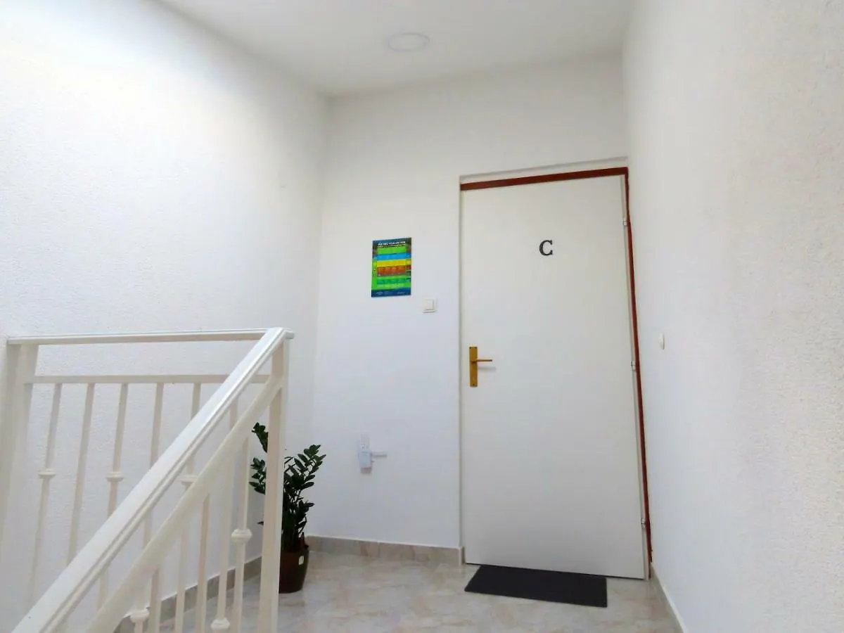 Apartments Kamelija Malinska