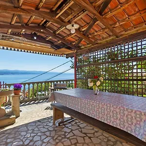 https://top-view.in-istria.net